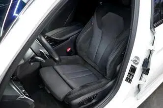 BMW 520, 2.0, 140 kW, hybrid, automatic, four-wheel drive