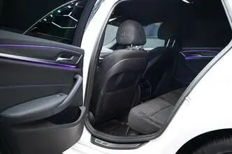 BMW 520, 2.0, 140 kW, hybrid, automatic, four-wheel drive