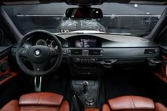 BMW M3, 4.0, 309 kW, bensiin, automaat, tagavedu