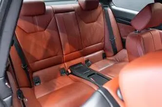 BMW M3, 4.0, 309 kW, bensiin, automaat, tagavedu