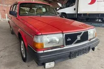 Volvo 240, 2.4, bensiin, manuaal, tagavedu