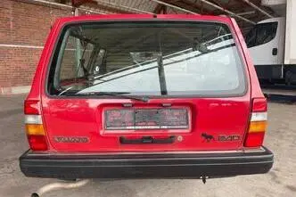 Volvo 240, 2.4, bensiin, manuaal, tagavedu