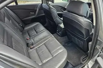 BMW 525, 2.5, 120 kW, diesel, automatic, rear-wheel drive