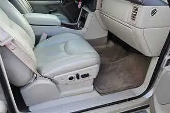 Cadillac Escalade, 6.0, 257 kW, petrol, automatic, four-wheel drive