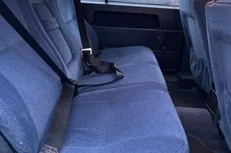 Volvo 940, 2.4, 96 kW, benzinas, automatinė, galiniai varomieji ratai