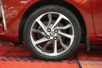 Toyota Yaris, 1.5, 54 kW, hübriid, automaat, esivedu