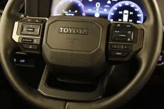 Toyota Land Cruiser, 2.8, 151 kW, diesel, automatic, four-wheel drive