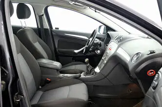 Ford Mondeo, 2.0, 107 kW, petrol, manual, front-wheel drive