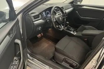 Škoda Superb, 1.5, 110 kW, bensiin, automaat, esivedu