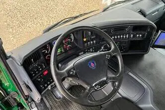 Scania P, 331 kW, diisel, automaat