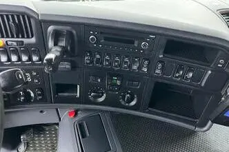 Scania P, 331 kW, diisel, automaat