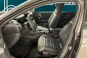 Citroën C4, electric, automatic, front-wheel drive