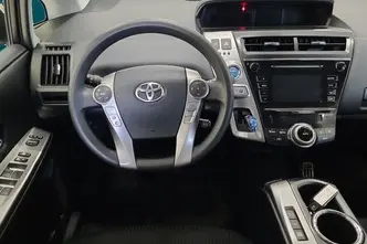 Toyota Prius+, 1.8, 73 kW, hybrid, automatic, front-wheel drive