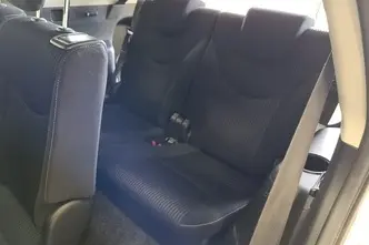 Toyota Prius+, 1.8, 73 kW, hybrid, automatic, front-wheel drive