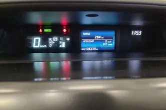 Toyota Prius+, 1.8, 73 kW, hybrid, automatic, front-wheel drive