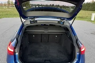 Mercedes-Benz C 300, 2.0, 195 kW, hybrid, automatic, rear-wheel drive