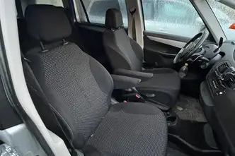 Citroën C4 Picasso, 2.0, 103 kW, petrol, automatic, front-wheel drive