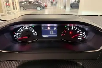 Peugeot 208, 1.2, 74 kW, bensiin, automaat, esivedu