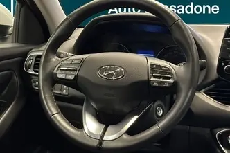 Hyundai i30, 1.5, 80 kW, бензин, механическая, передний привод