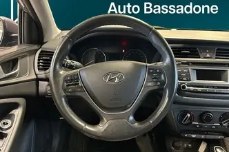 Hyundai i20, 1.4, 73 kW, bensiin, automaat, esivedu