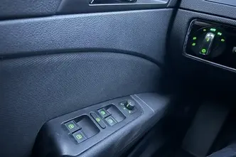 Škoda Superb, 1.4, 92 kW, bensiin, manuaal, esivedu