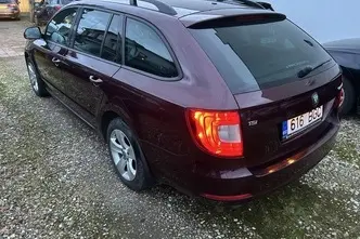 Škoda Superb, 1.4, 92 kW, bensiin, manuaal, esivedu