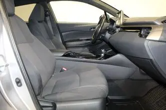 Toyota C-HR, 1.8, 72 kW, hübriid, automaat, esivedu