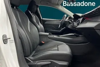 Peugeot 308, 1.2, 96 kW, bensiin, automaat, esivedu