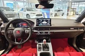 Honda Civic, 2.0, 242 kW, bensiin, manuaal, esivedu