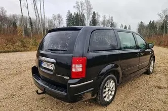 Chrysler Grand Voyager, 2.8, 120 kW, diisel, automaat, esivedu