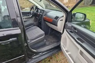 Chrysler Grand Voyager, 2.8, 120 kW, diisel, automaat, esivedu