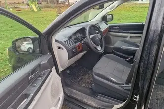 Chrysler Grand Voyager, 2.8, 120 kW, diisel, automaat, esivedu