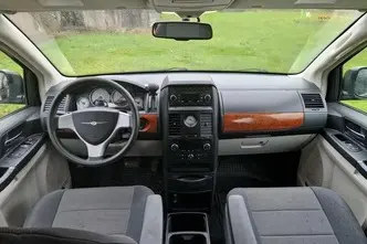 Chrysler Grand Voyager, 2.8, 120 kW, diisel, automaat, esivedu