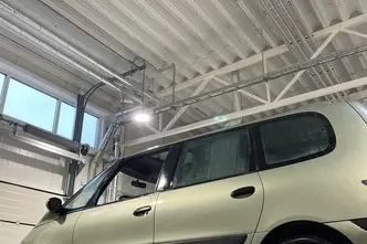 Renault Espace, 2.0, bensiin, manuaal, esivedu