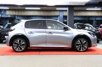 Peugeot 208, 100 kW, elekter, automaat, esivedu