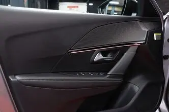 Peugeot 208, 100 kW, elekter, automaat, esivedu