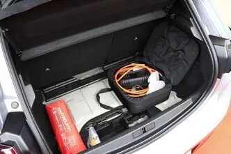 Peugeot 208, 100 kW, elekter, automaat, esivedu