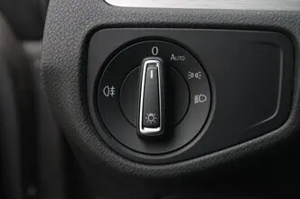 Volkswagen Golf, 1.4, 92 kW, bensiin, manuaal, esivedu