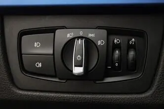 BMW 318, 1.5, 100 kW, bensiin, automaat, tagavedu