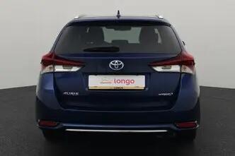 Toyota Auris, 1.8, 73 kW, гибрид, автомат, передний привод