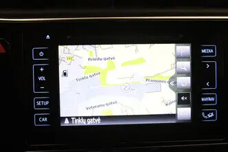 Toyota Auris, 1.8, 73 kW, гибрид, автомат, передний привод