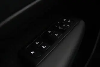 Volvo XC40, 150 kW, elekter, automaat, nelikvedu