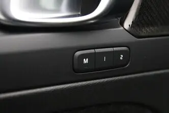 Volvo XC40, 150 kW, elekter, automaat, nelikvedu