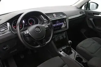 Volkswagen Tiguan, 1.4, 92 kW, bensiin, manuaal, esivedu