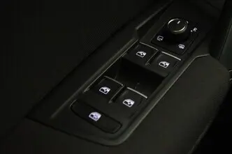 Volkswagen Tiguan, 1.4, 92 kW, bensiin, manuaal, esivedu