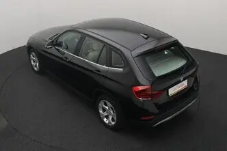 BMW X1, 2.0, 135 kW, petrol, automatic, front-wheel drive