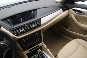 BMW X1, 2.0, 135 kW, petrol, automatic, front-wheel drive