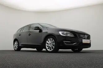 Volvo V60, 1.5, 122 kW, bensiin, automaat, esivedu