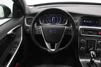 Volvo V60, 1.5, 122 kW, bensiin, automaat, esivedu