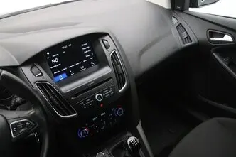 Ford Focus, 1.6, 92 kW, bensiin, manuaal, esivedu